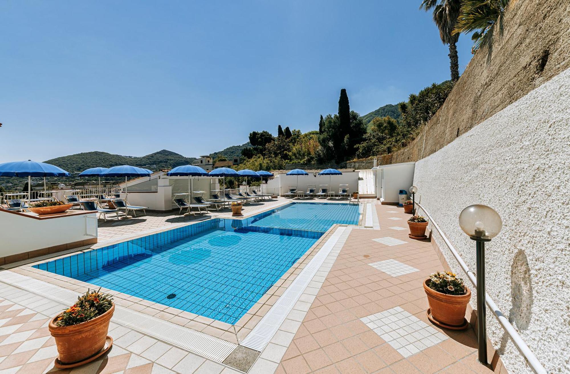 Hotel Villa D'Orta Ischia Exterior photo